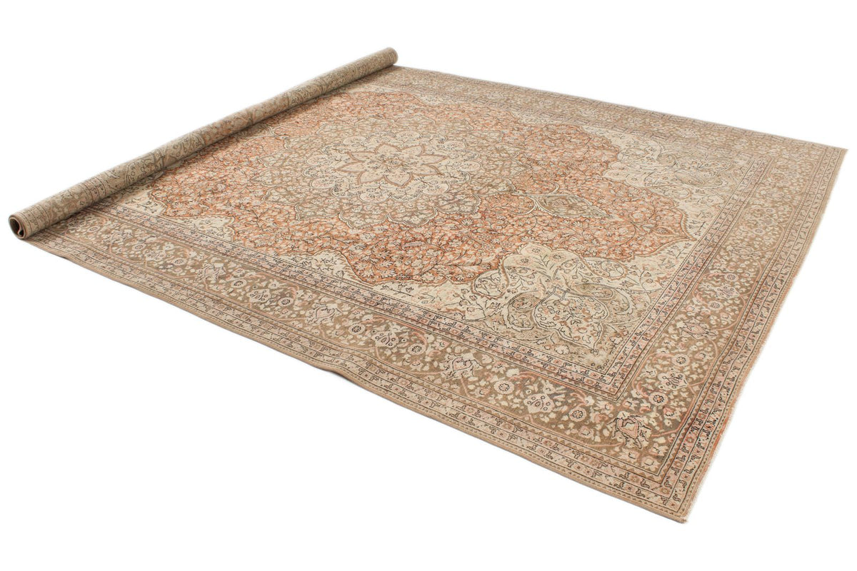 8x11 Rust and Brown Turkish Traditional Rug