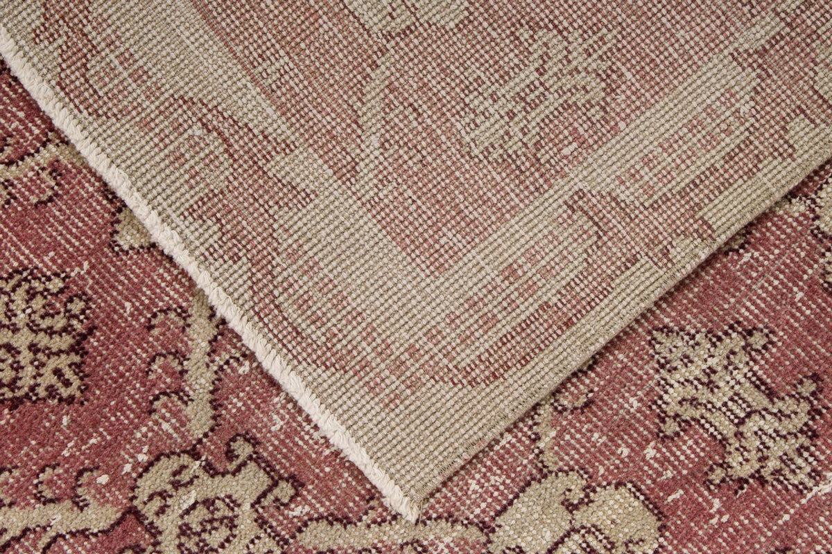 5x9 Pink and Ivory Turkish Anatolian Rug