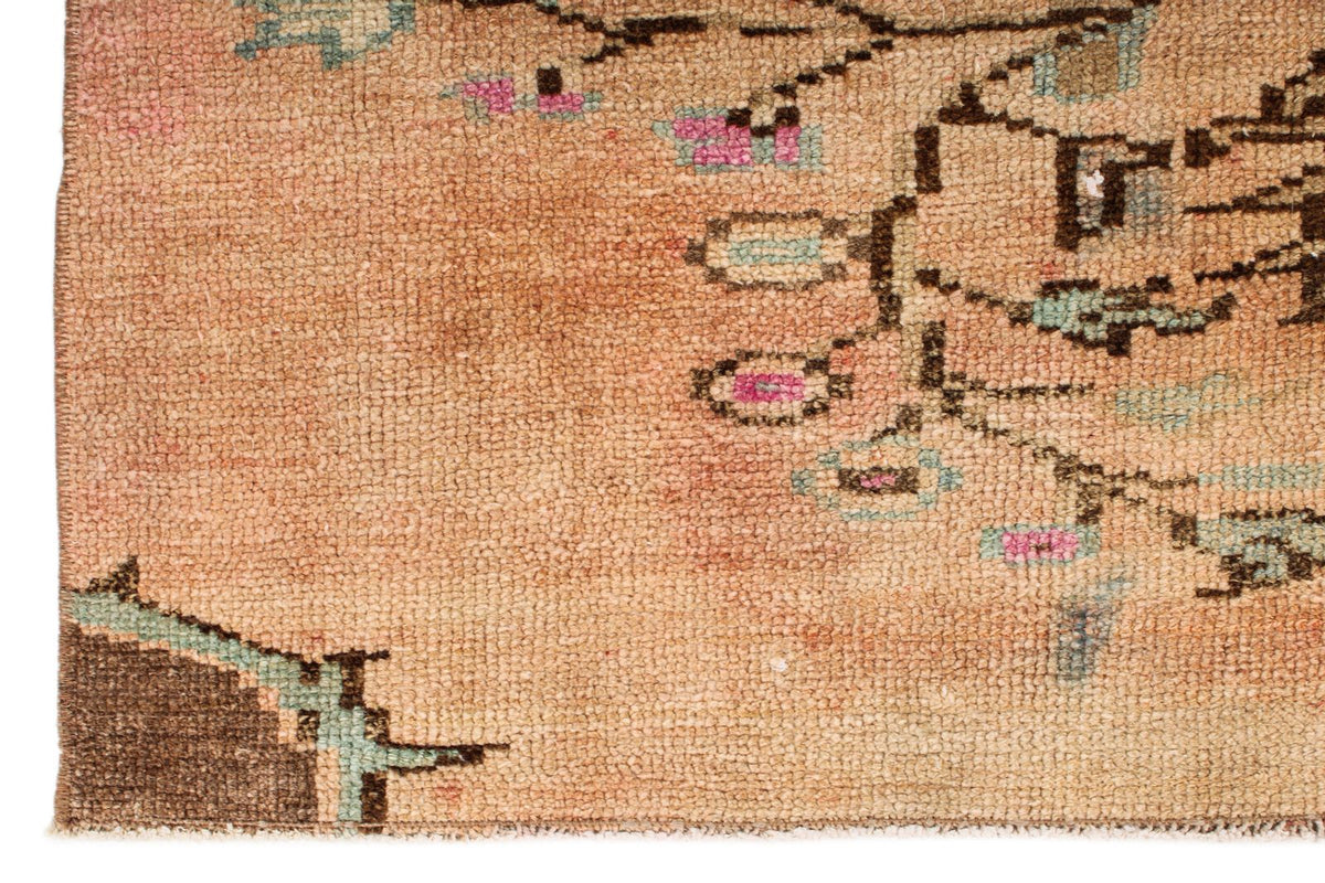 5x8 Beige and Brown Turkish Patchwork Rug