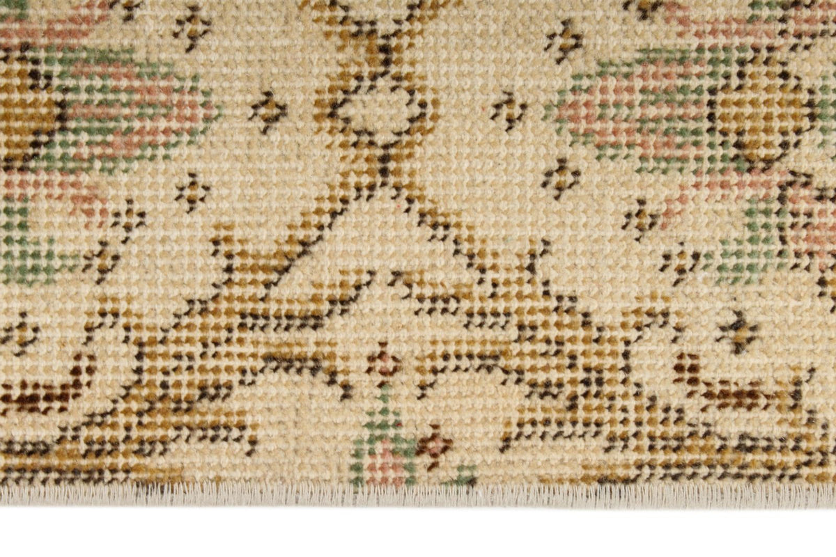 4x7 Ivory and Multicolor Turkish Anatolian Rug