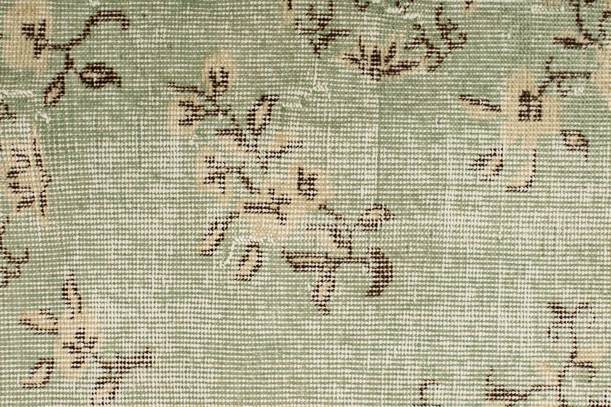 4x7 Green and Ivory Modern Contemporary Rug