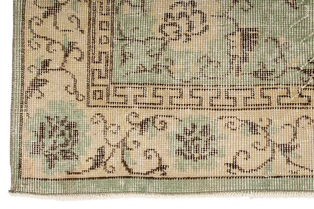4x7 Green and Ivory Modern Contemporary Rug