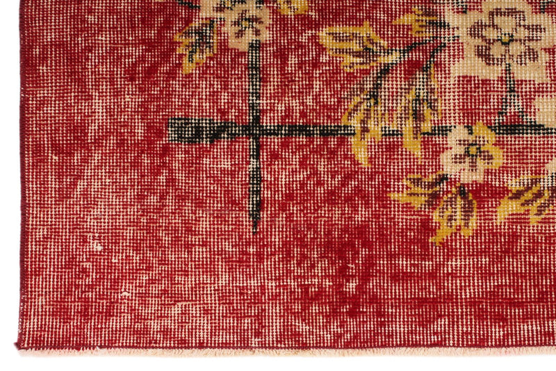 7x10 Red and Yellow Modern Contemporary Rug