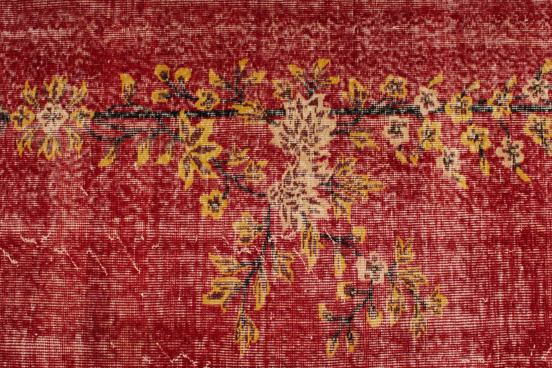 7x10 Red and Yellow Modern Contemporary Rug