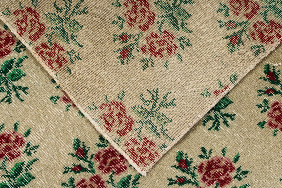 7x10 Ivory and Multicolor Turkish Anatolian Rug