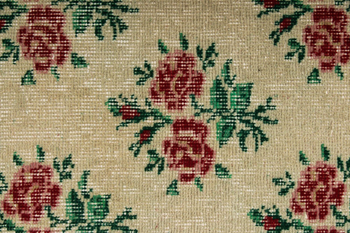 7x10 Ivory and Multicolor Turkish Anatolian Rug