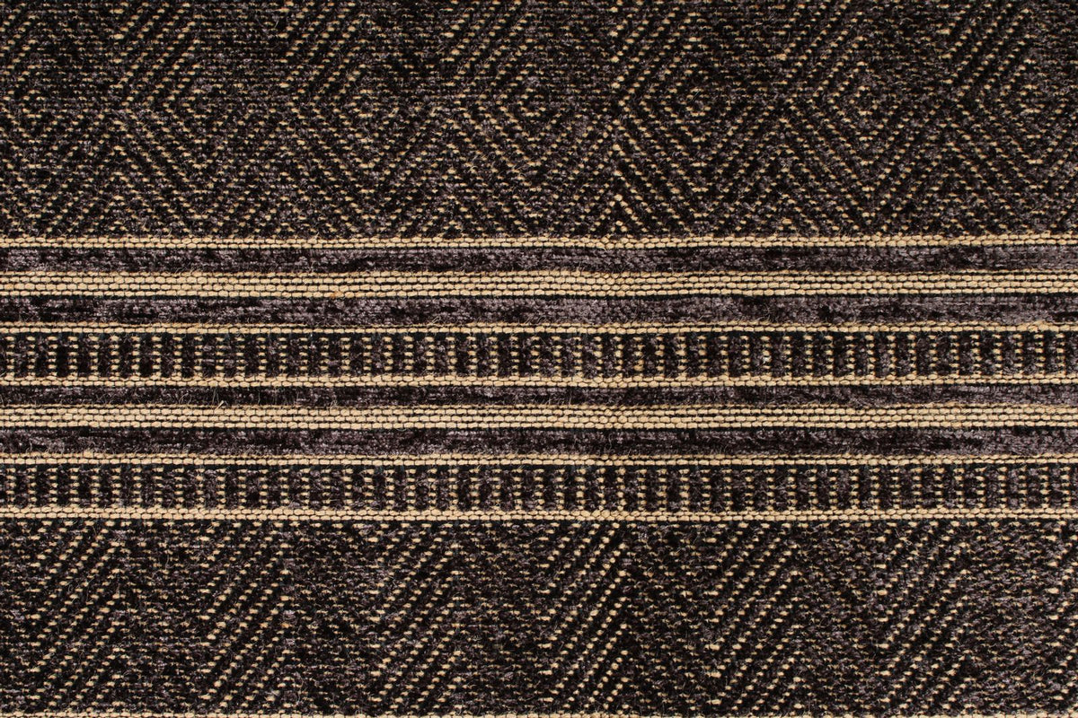 7x9 Black and Beige Modern Contemporary Rug