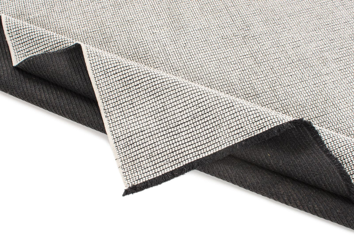 6x9 White and White Modern Contemporary Rug