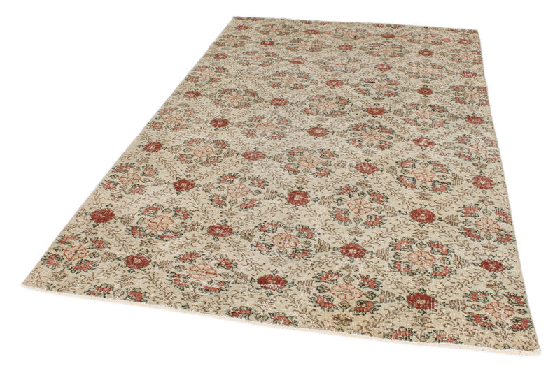 5x8 Ivory and Rose Turkish Anatolian Rug