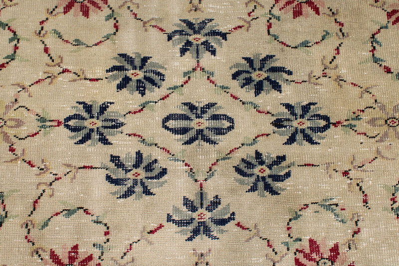 6x9 Ivory and Multicolor Turkish Anatolian Rug