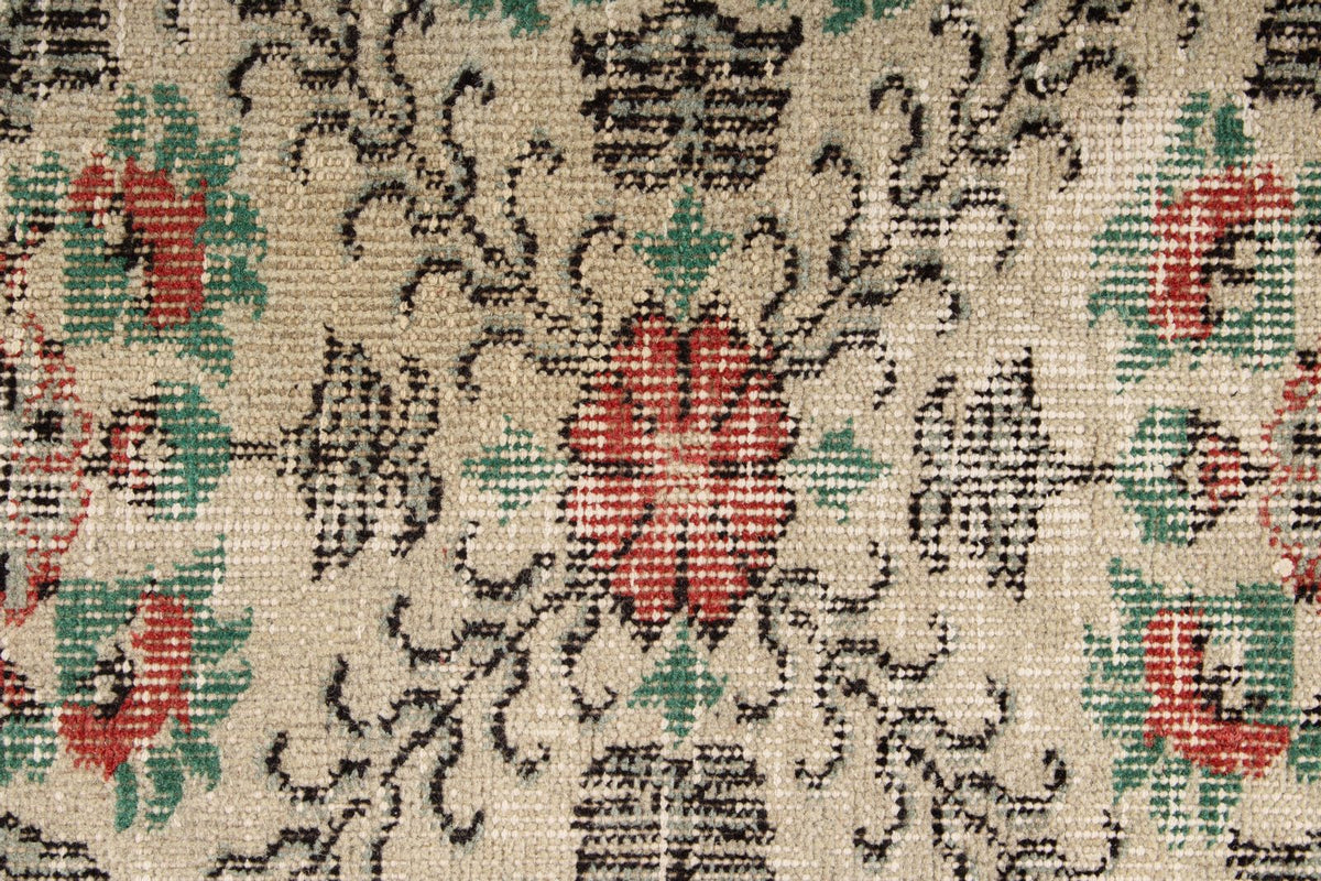 5x10 Ivory and Multicolor Anatolian Turkish Tribal Rug