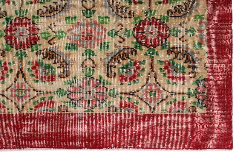 7x10 Ivory and Red Turkish Anatolian Rug