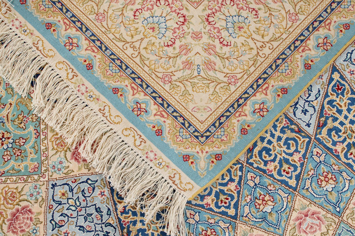 6x9 Light Blue and Ivory Turkish Silk Rug