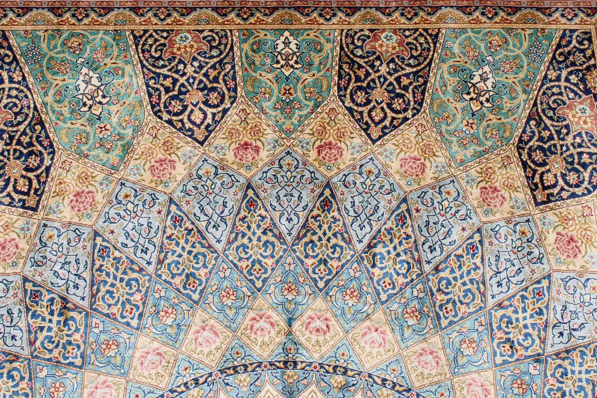 6x9 Light Blue and Ivory Turkish Silk Rug