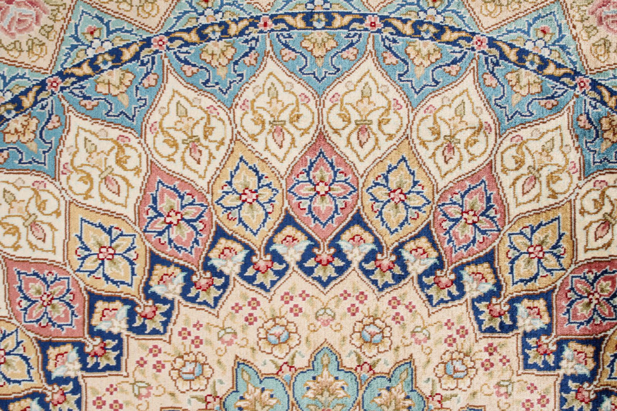 6x9 Light Blue and Ivory Turkish Silk Rug