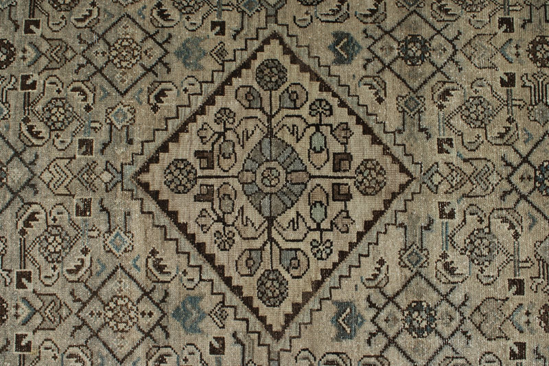 5x7 Light Gray and Gray Persian Tribal Rug