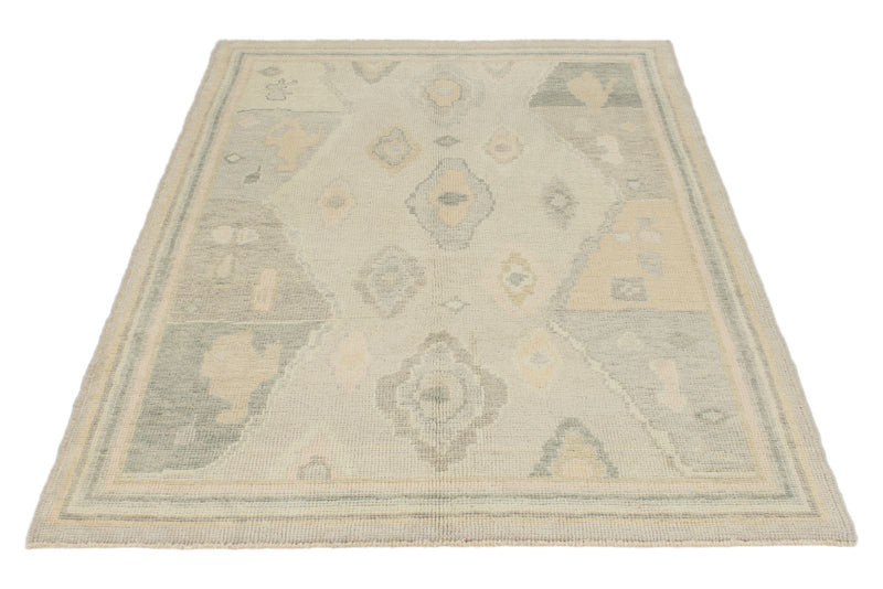 4x7 Ivory and Multicolor Turkish Oushak Rug