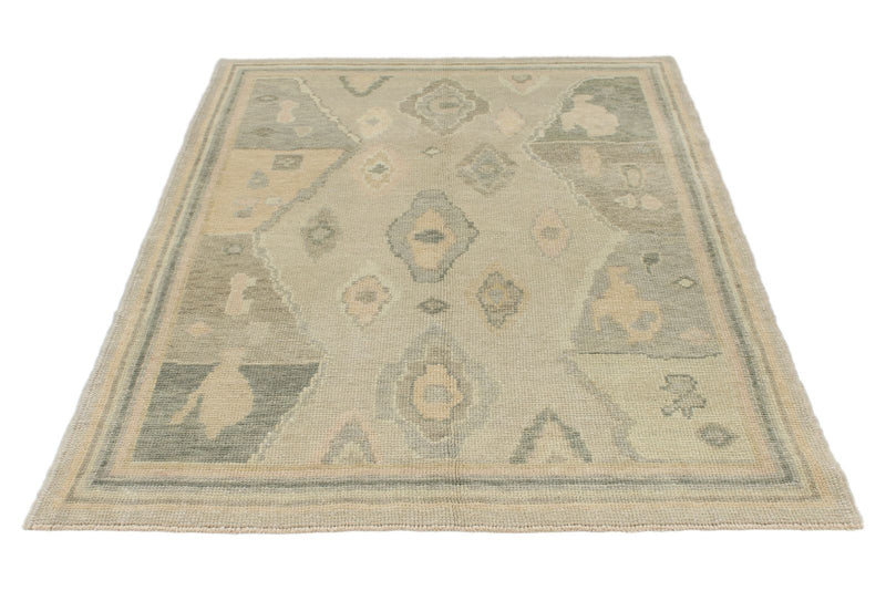 4x7 Ivory and Multicolor Turkish Oushak Rug