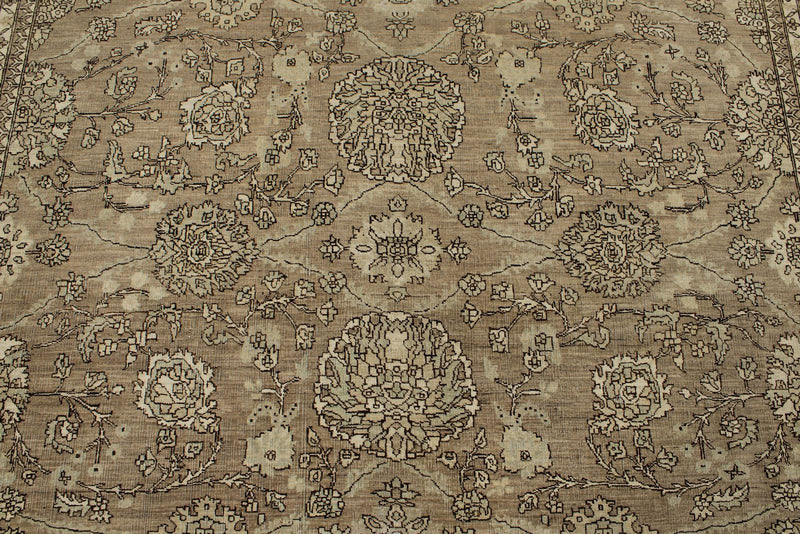 8x10 Brown and Ivory Turkish Oushak Rug