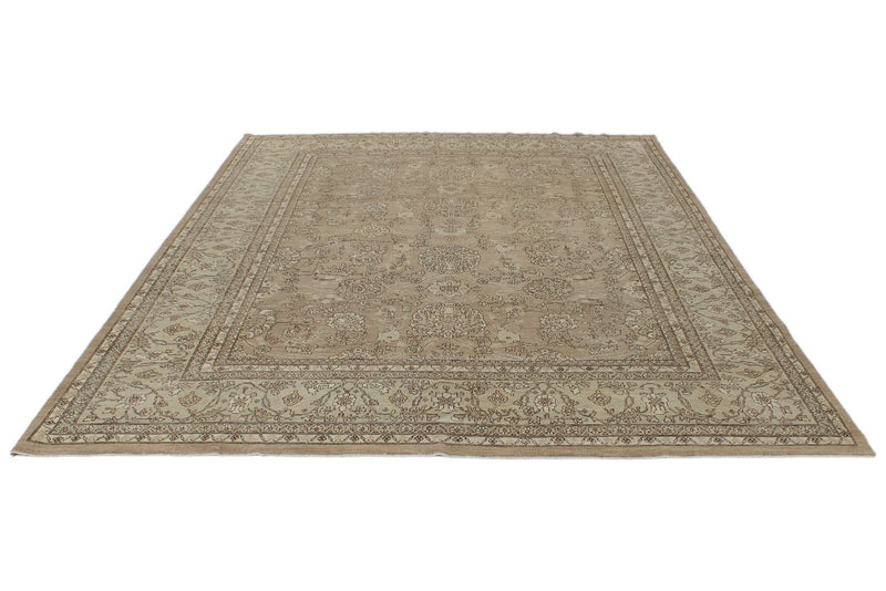 8x10 Brown and Ivory Turkish Oushak Rug