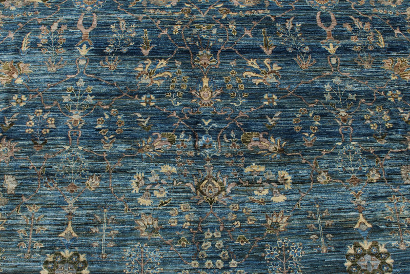 8x9 Navy and Blue Traditional Rug
