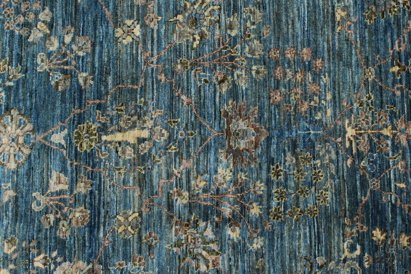 8x9 Navy and Blue Traditional Rug