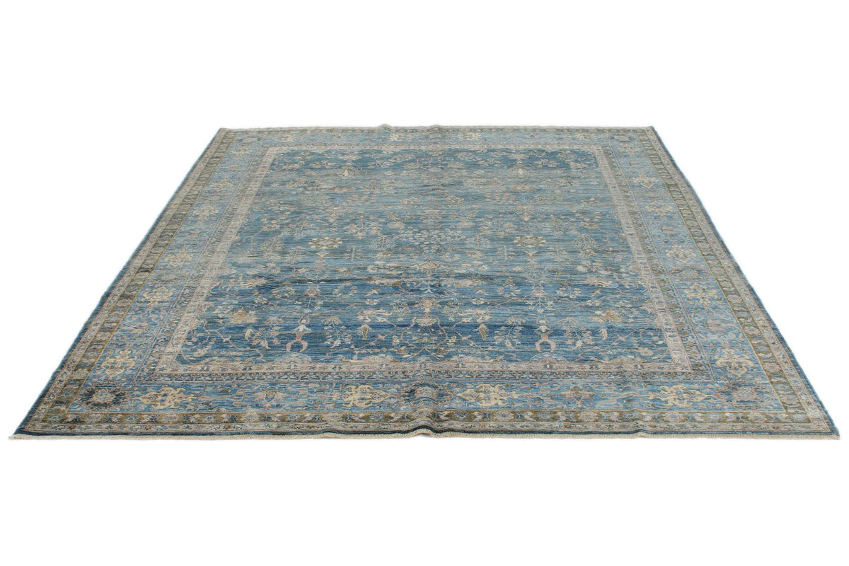 8x9 Navy and Blue Traditional Rug