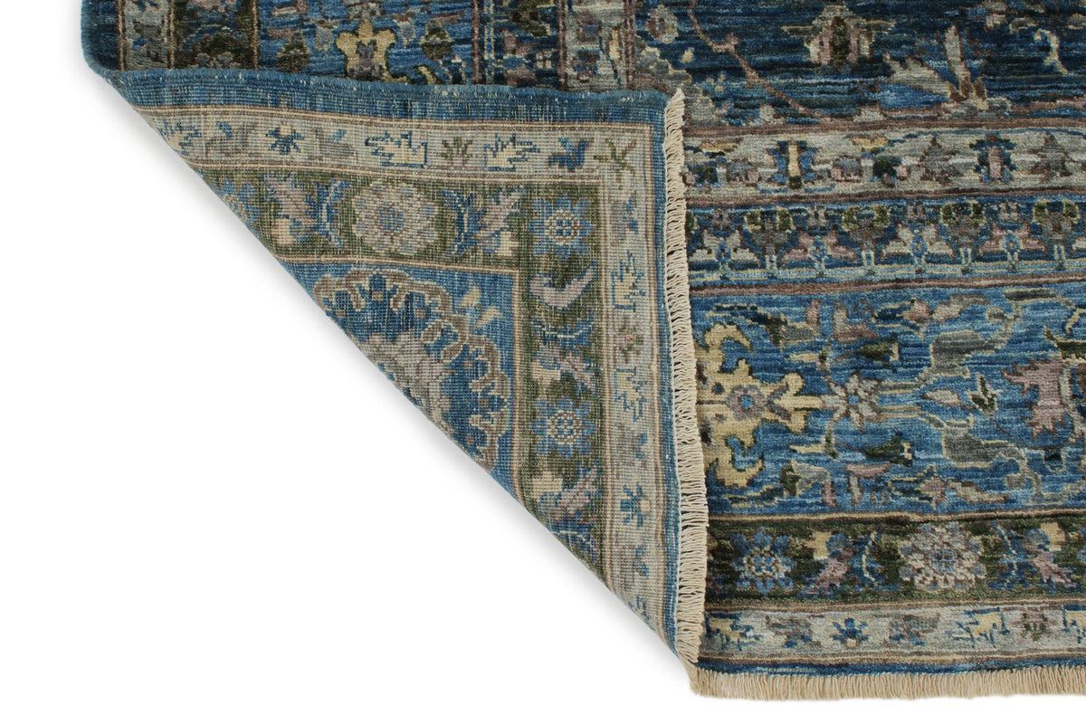 8x9 Navy and Blue Traditional Rug