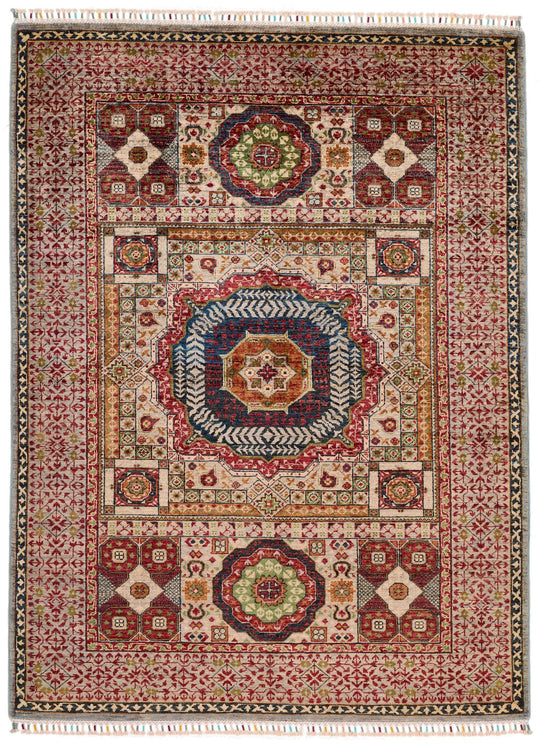 5x7 Ivory and Light Gray Turkish Tribal Rug