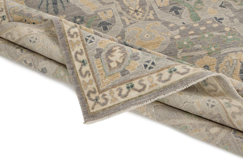 8x9 Gray and Beige Turkish Oushak Rug