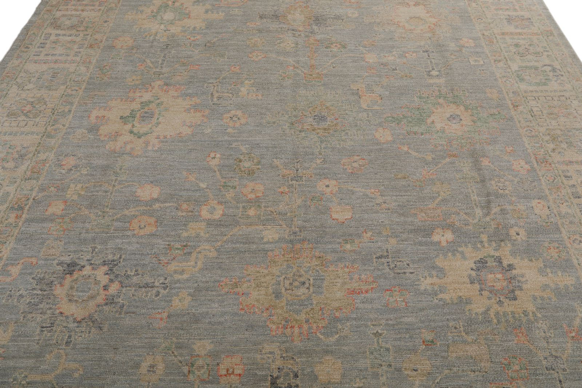 8x10 Beige and Ivory Turkish Oushak Rug