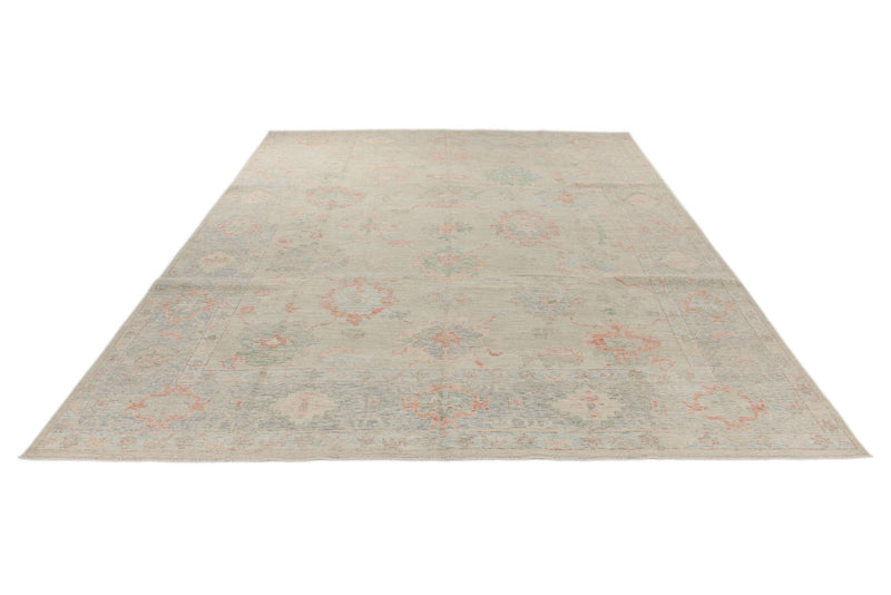 10x14 Ivory and Beige Turkish Oushak Rug