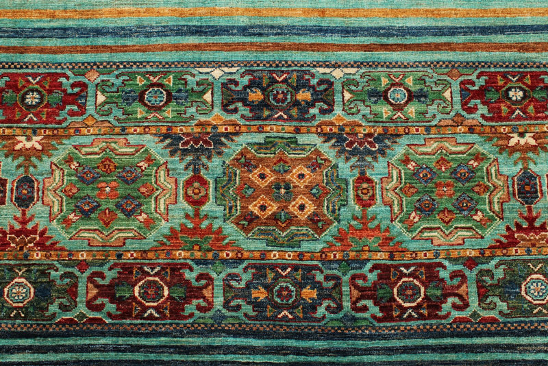 5x7 Green and Multicolor Tribal Rug