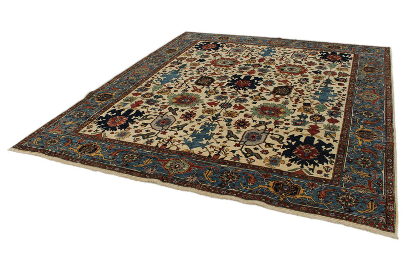 8x10 Ivory and Light Blue Traditional Rug