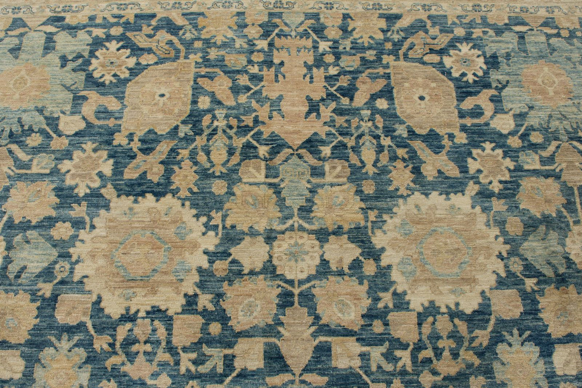 8x10 Light Blue and Ivory Traditional Rug