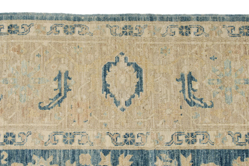 8x10 Light Blue and Ivory Traditional Rug