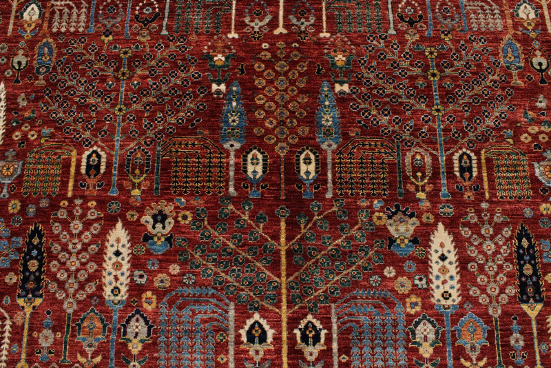 8x10 Red and Navy Traditional Rug