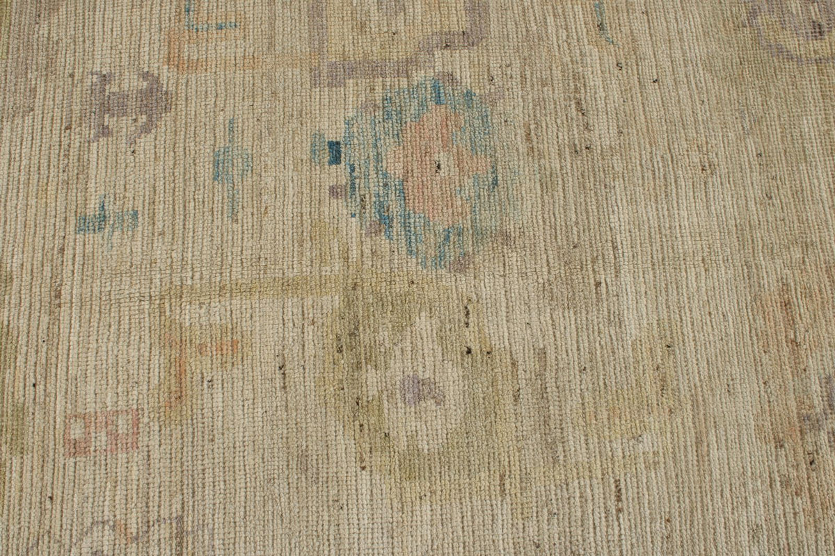 8x18 Ivory Turkish Oushak Runner