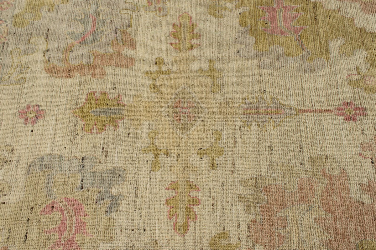 10x14 Ivory and Pink Turkish Oushak Rug