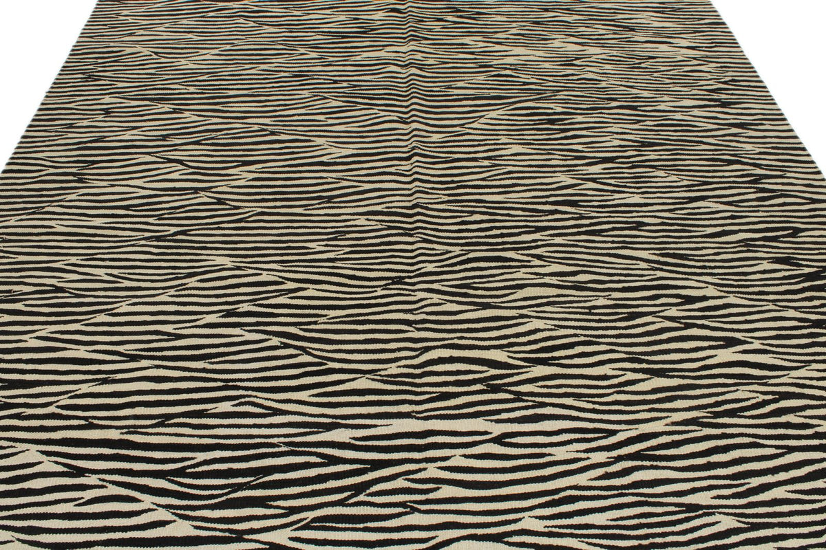 7x10 Black and White Turkish Tribal Rug