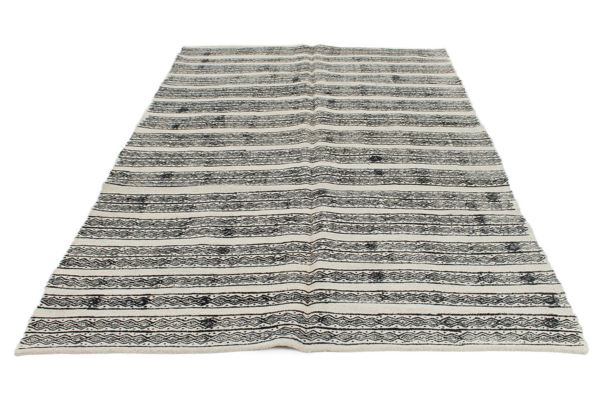 6x9 Ivory and Black Turkish Tribal Rug