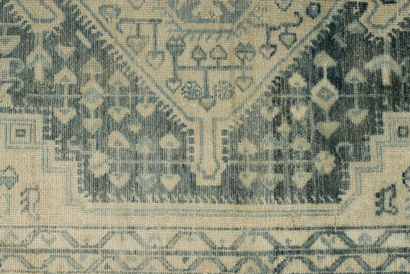 4x7 Gray and Ivory Persian Rug