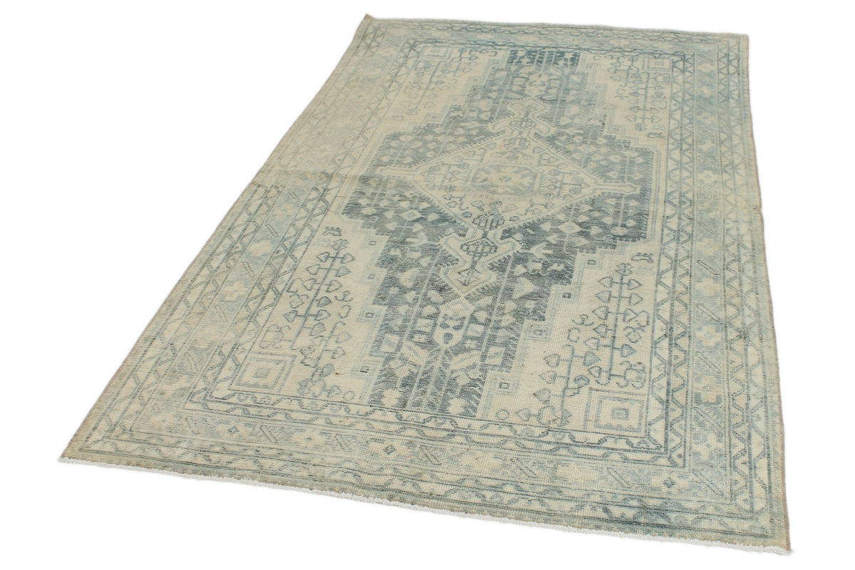 4x7 Gray and Ivory Persian Rug