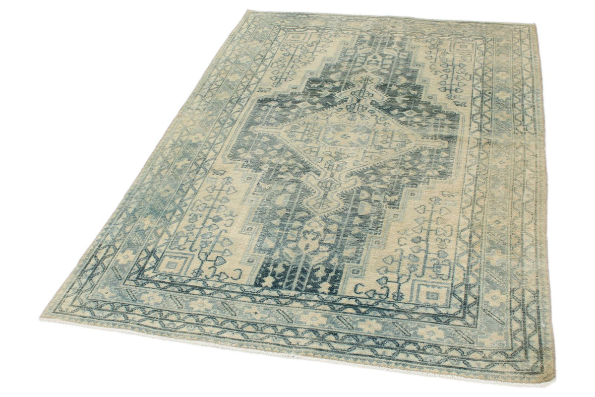4x7 Gray and Ivory Persian Rug