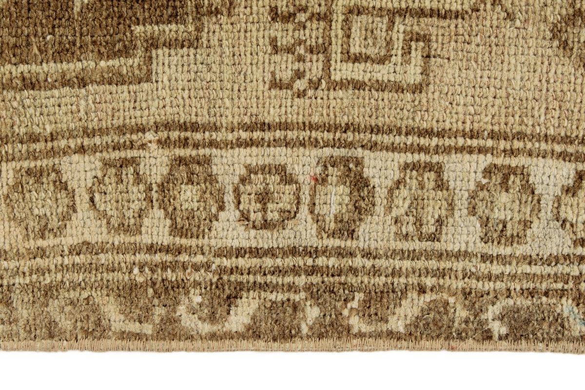 2x9 Ivory and Brown Persian Runner