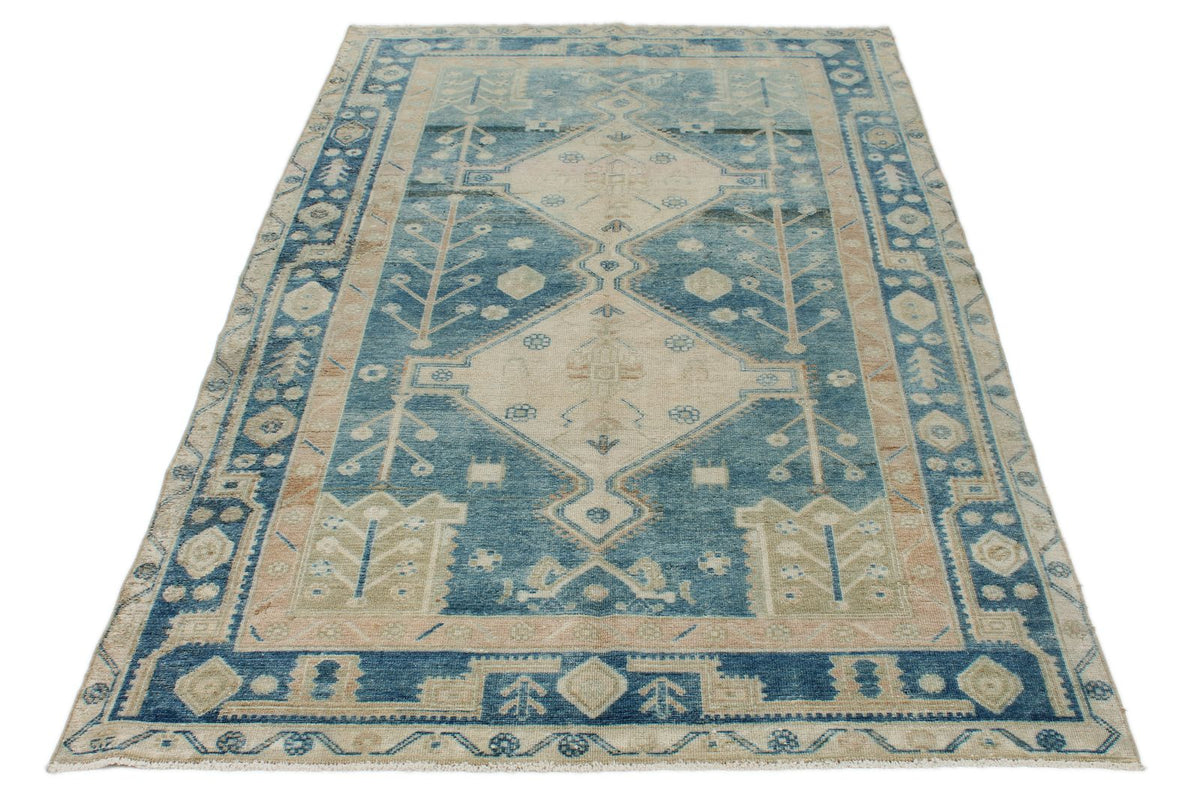 5x7 Ivory and Light Blue Persian Tribal Rug
