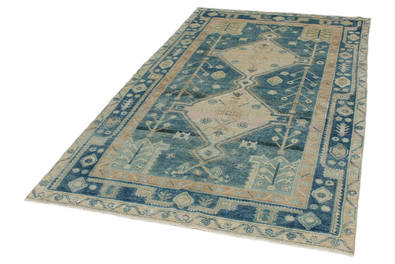 5x7 Ivory and Light Blue Persian Tribal Rug