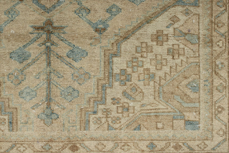 5x8 Ivory and Light Blue Persian Rug