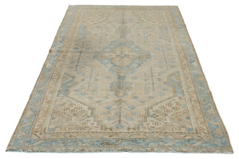 5x8 Ivory and Light Blue Persian Rug