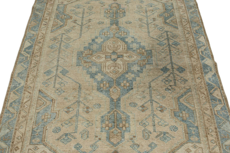 5x8 Ivory and Light Blue Persian Rug